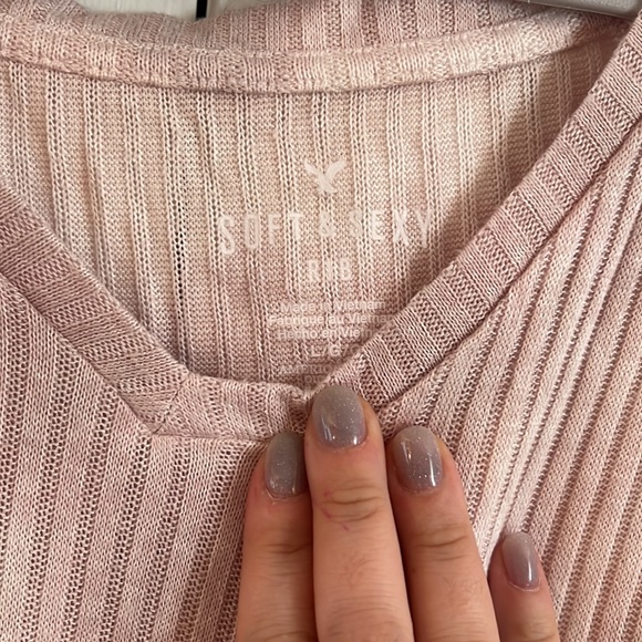 AE Soft & Sexy Ribbed Pink Tie Dye Long Sleeve V-Neck 🌸 - Picture 3 of 3